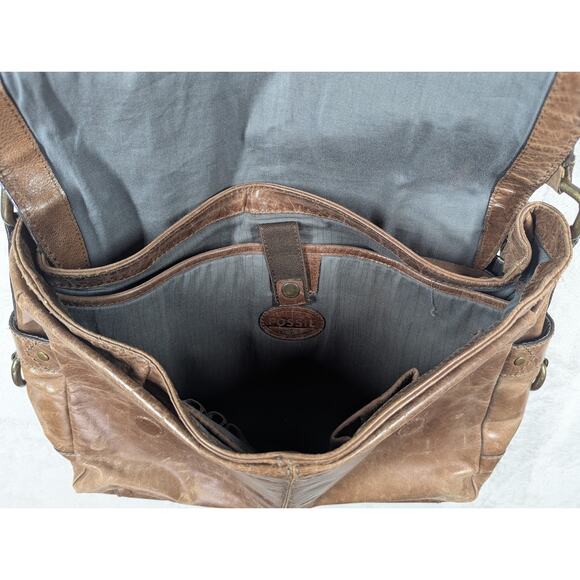 Vintage Fossil Brown Leather Messenger Crossbody Computer Laptop Bag Magnets - Picture 4 of 14